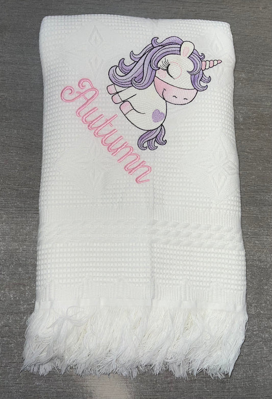 Personalised White traditional shawl - Unicorn