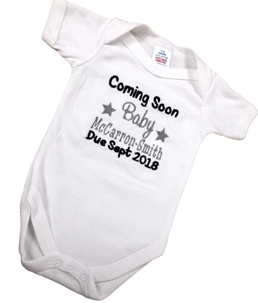 Pregnancy announcement personalised vest